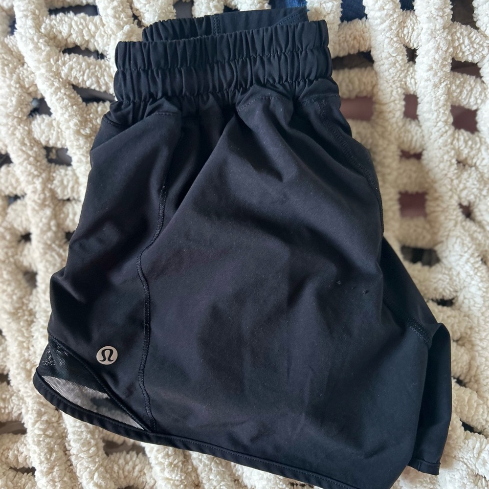 Lululemon Black Hotty Hot